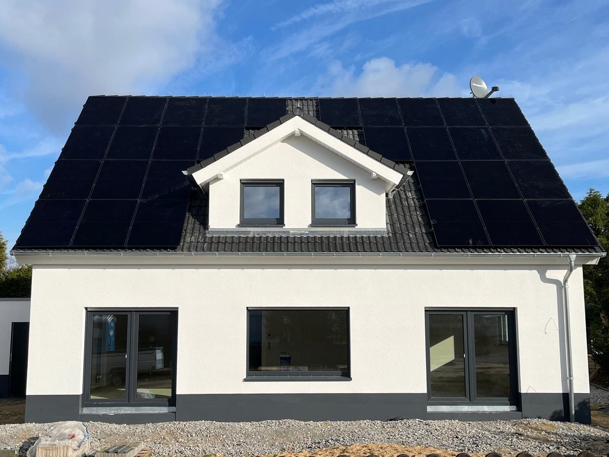 EARTH Photovoltaikprojekt: Ratingen