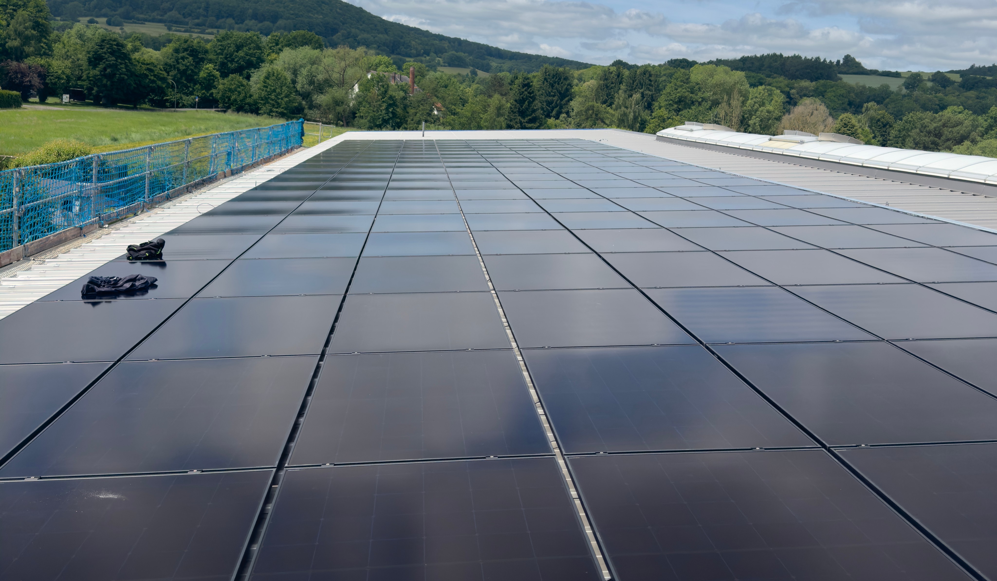 EARTH Photovoltaikprojekt: Medizintechnik